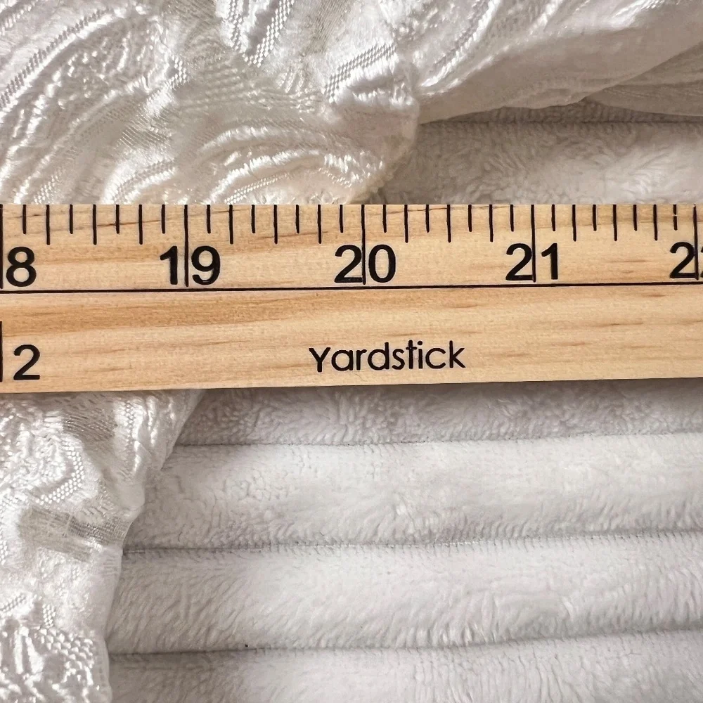 # A289   Nancy  Romantic Feminine  Resort Glamour White  Dress NWT M - Picture 9 of 11